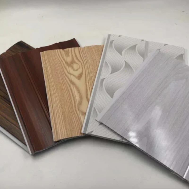 In che modo il pannello per soffitti in PVC laminato migliora le soluzioni per soffitti interni?